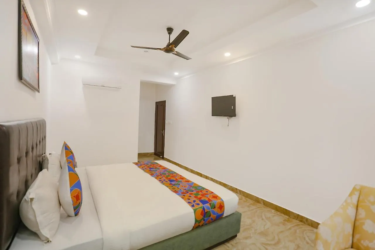 Fabexpress Taj Residency Near Yashobhoomi Convention Centre Hotel Delhi  India