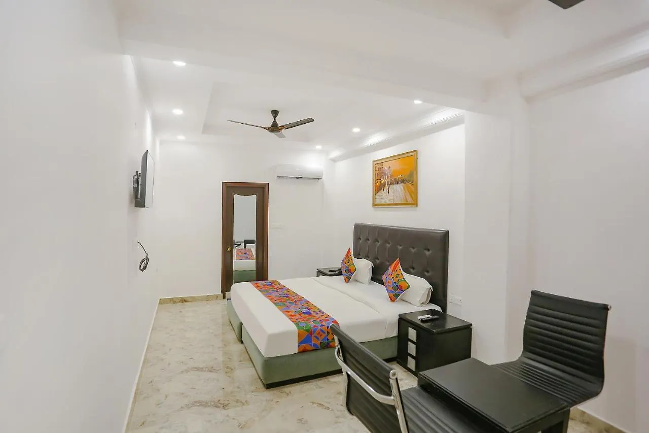 Fabexpress Taj Residency Near Yashobhoomi Convention Centre Hotel Delhi