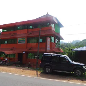 Hotel Suryagayathri Vythiri